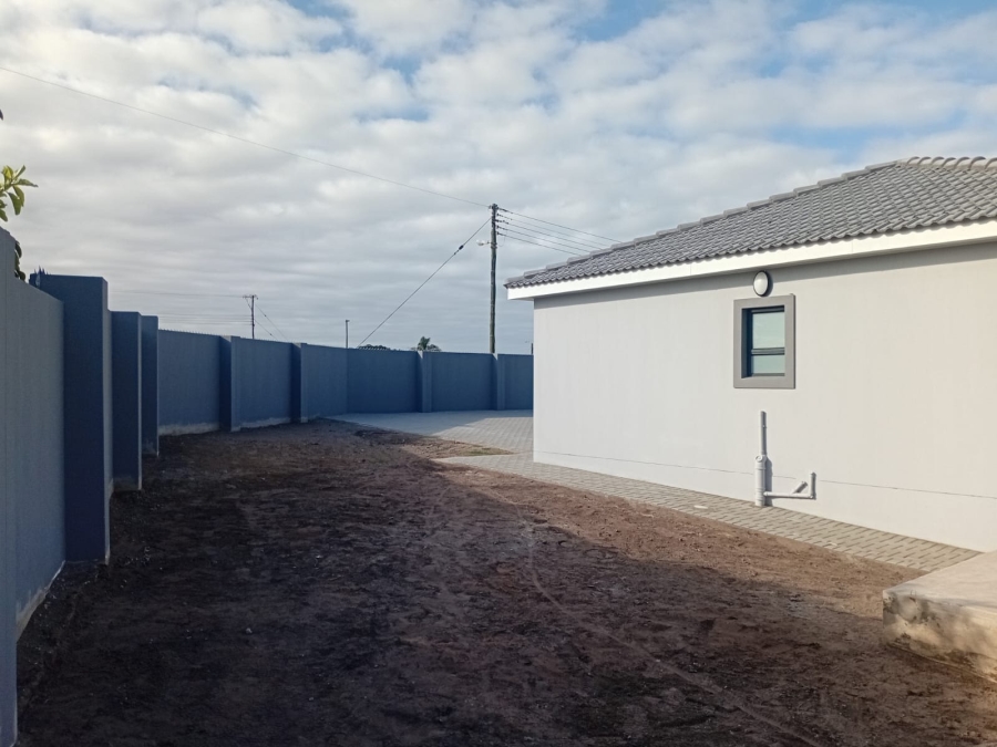 2 Bedroom Property for Sale in Gonubie Eastern Cape